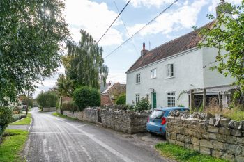 Stone Allerton full-fibre broadband